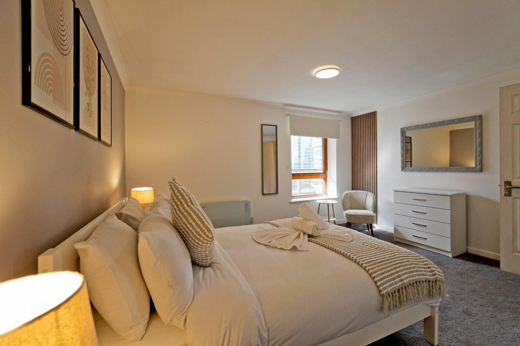 Imperial Meridian Place Apartment London Luaran gambar