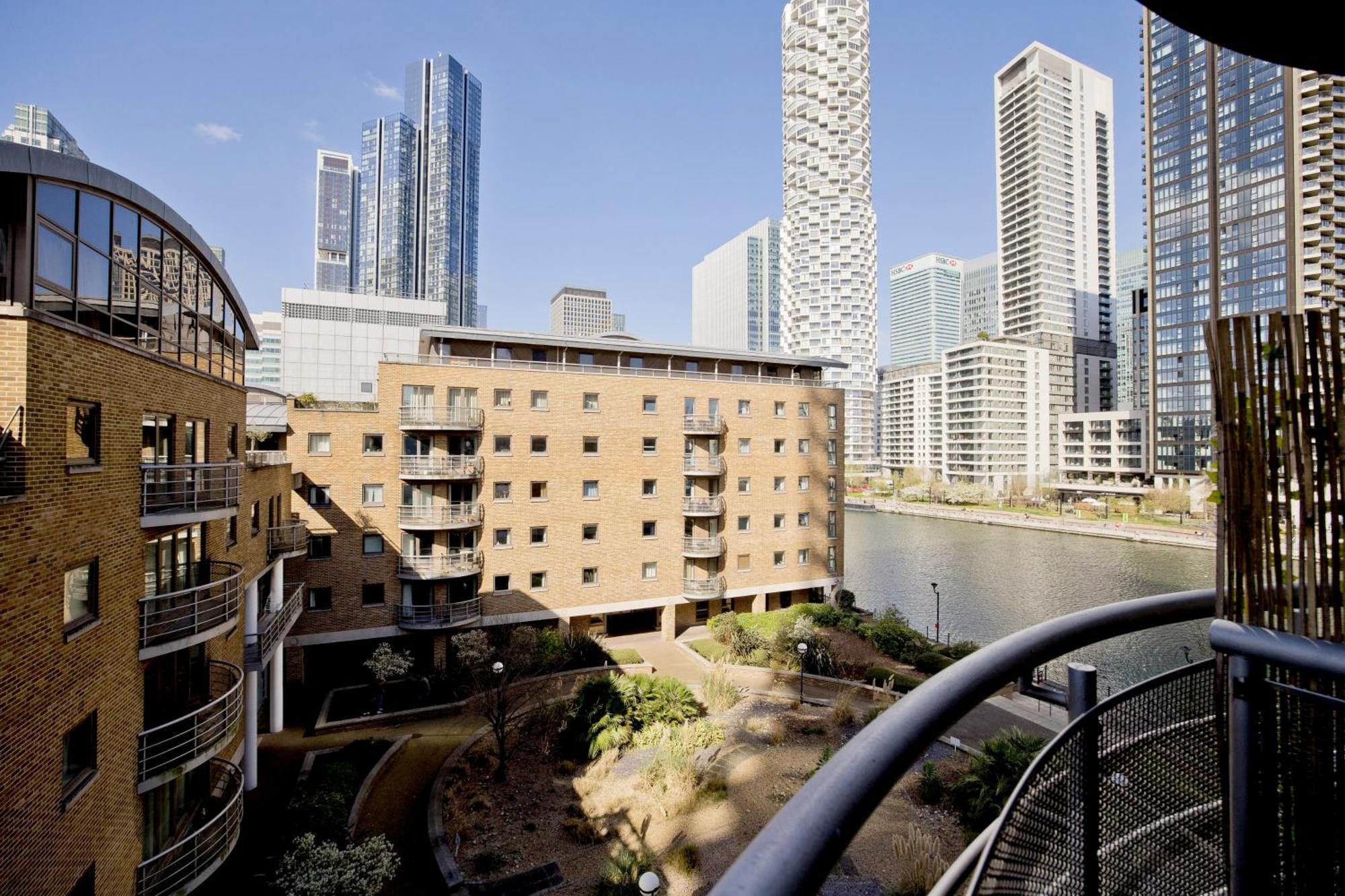 Imperial Meridian Place Apartment London Luaran gambar